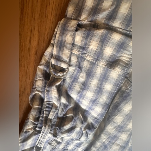 TRENDING: CARGO PANTS blue plaid, oversized, cargo pants - Picture 3 of 6